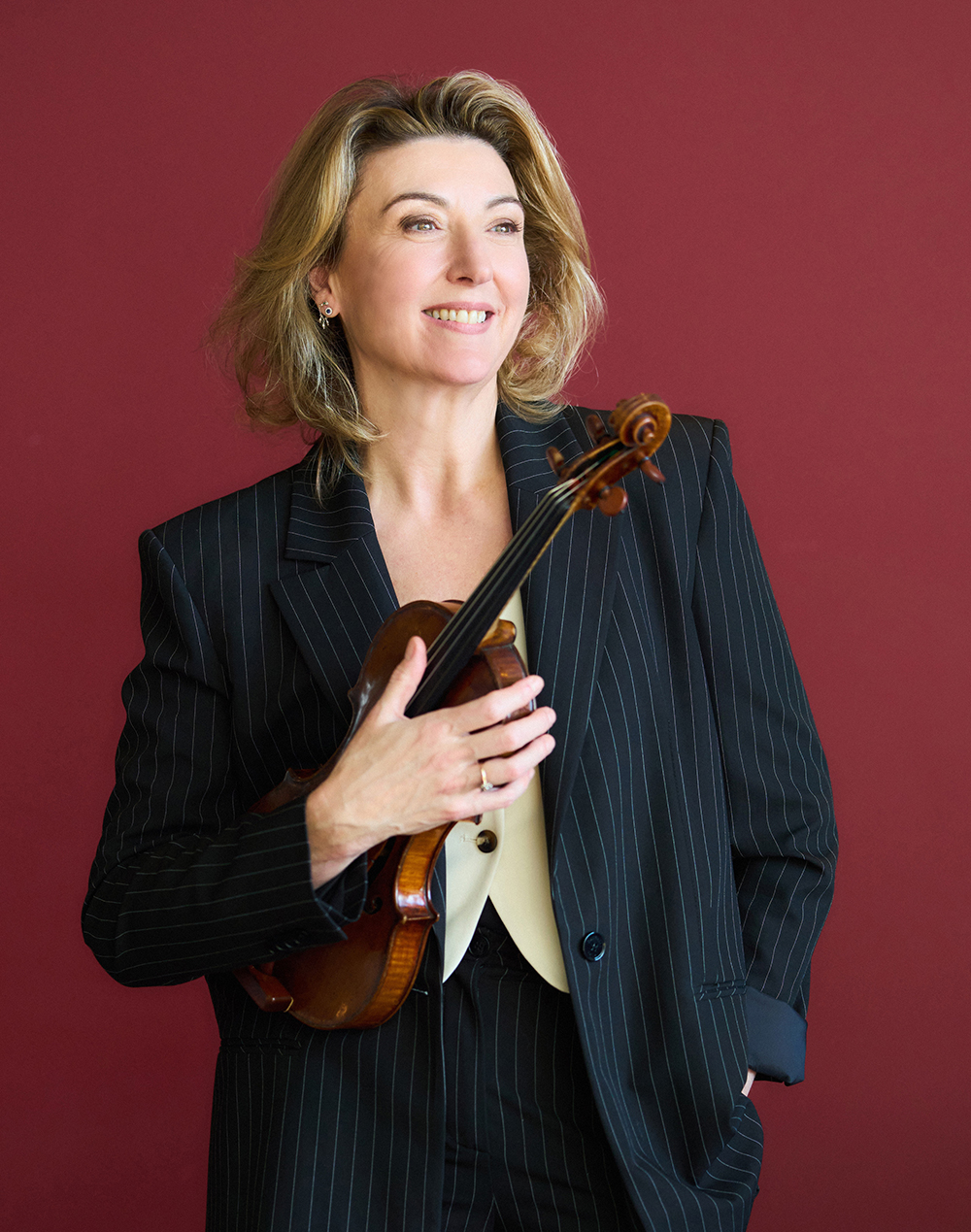 Candida Thompson
